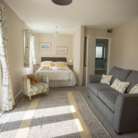 Pant-Y-Celyn Studio Apartment 阿博伦 外观 照片